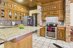 2382 Crystal Dr, Athens, TX 75752 - Photo 16