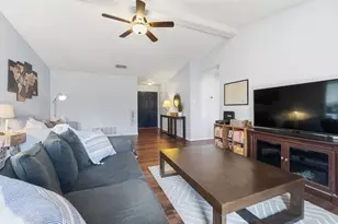 321 Juniper Dr, Arlington, TX 76018 - Photo 2