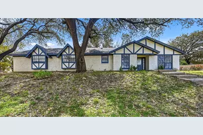 1717 Austrian Road, Grand Prairie, TX 75050 - Photo 1