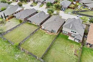 1260 Woodbine Cliff Dr, Fort Worth, TX 76179 - Photo 28