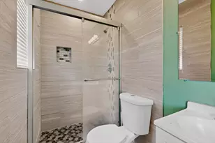 9805 Grady Ln, Dallas, TX 75217 - Photo 18