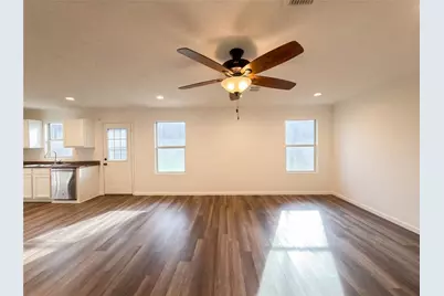 8505 Seven Oaks Lane, Denton, TX 76210 - Photo 6