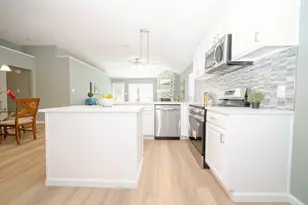 1217 Meadow Glen, Crowley, TX 76036 - Photo 10