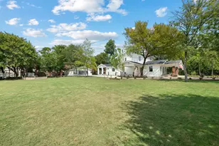 307 Huffhines St, Richardson, TX 75081 - Photo 4