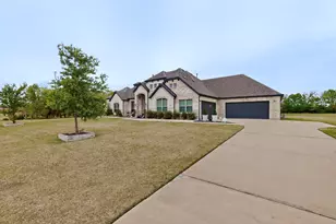 324 Ledstone Ct, Rockwall, TX 75032 - Photo 4