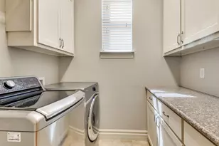 1917 Sterling Trace Dr, Keller, TX 76248 - Photo 8