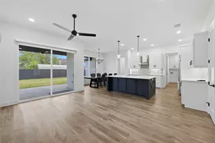 314 W James St, Mabank, TX 75147 - Photo 20