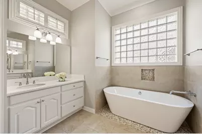 24 W Hillside Place, Trophy Club, TX 76262 - Photo 18