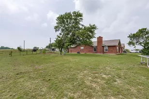 415 Star Shell Rd, Decatur, TX 76234 - Photo 6