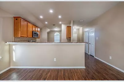 1604 Queens Brook Court, Fort Worth, TX 76140 - Photo 8