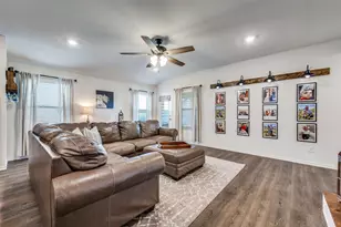 6221 Bracken Dr, Celina, TX 76227 - Photo 4