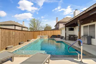 8001 Berkshire Dr, Fort Worth, TX 76137 - Photo 36