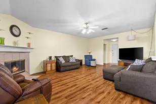 8001 Berkshire Dr, Fort Worth, TX 76137 - Photo 6