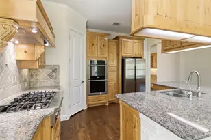 5712 Sicily Way, Flower Mound, TX 75028 - Photo 18