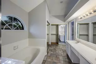 8290 Cripple Creek Dr, Frisco, TX 75034 - Photo 18