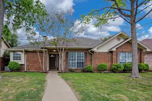 8290 Cripple Creek Dr, Frisco, TX 75034 - Photo 2