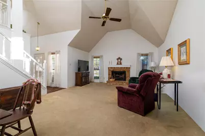 3227 Summerfield Drive, Grapevine, TX 76051 - Photo 4