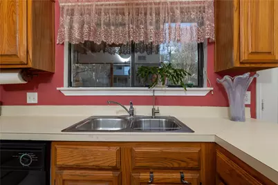 3227 Summerfield Drive, Grapevine, TX 76051 - Photo 10