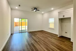 1811 Washington St, Commerce, TX 75428 - Photo 16