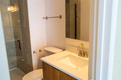 65 W Townhouse Lane #17, Grand Prairie, TX 75052 - Photo 10