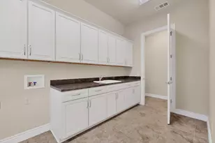 8708 Crestview Dr, Denton, TX 76207 - Photo 32