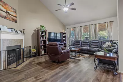 2235 Tawny Owl Road, Grand Prairie, TX 75052 - Photo 8