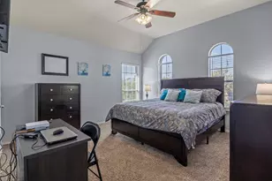 2235 Tawny Owl Rd, Grand Prairie, TX 75052 - Photo 16