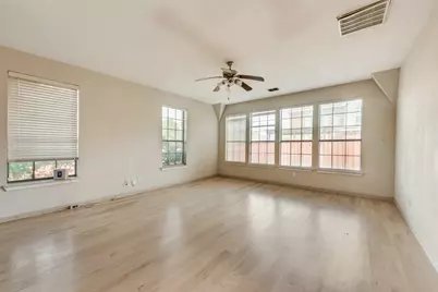 701 Player Avenue, Mansfield, TX 76063 - Photo 20