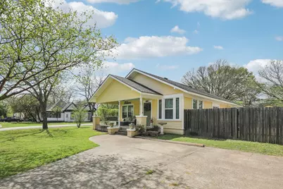 601 Williams Street, Waxahachie, TX 75165 - Photo 2