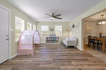 13416 Emeline Street, Farmers Branch, TX 75234 - Photo 20