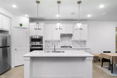 8916 Wild Meadow Road, McKinney, TX 75071 - Photo 12