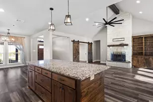 1725 S Hubbard St, Alvord, TX 76225 - Photo 10