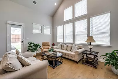 9767 Maple Hill Lane, Frisco, TX 75035 - Photo 6