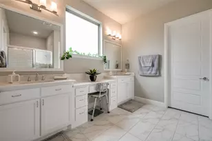 9767 Maple Hill Ln, Frisco, TX 75035 - Photo 16
