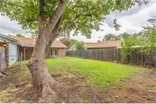 2114 Richwood Dr, Garland, TX 75044 - Photo 6