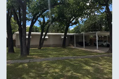 820 Branding Iron Trail, Granbury, TX 76049 - Photo 1