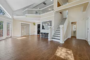 2460 Waterstone Dr, Cedar Hill, TX 75104 - Photo 2