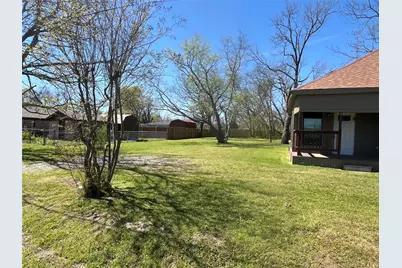 1711 Oriental Street, Bonham, TX 75418 - Photo 4