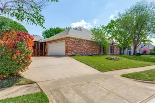 7901 Chaddington Dr, North Richland Hills, TX 76182 - Photo 32