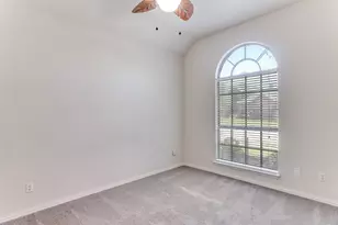 7901 Chaddington Dr, North Richland Hills, TX 76182 - Photo 26