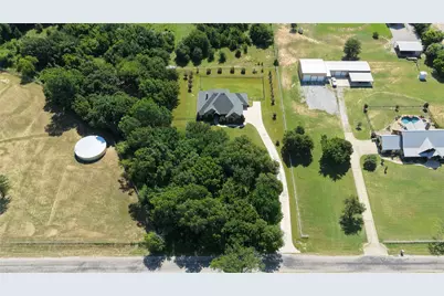 181 Fairview Court, Decatur, TX 76234 - Photo 6