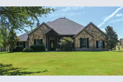 181 Fairview Court, Decatur, TX 76234 - Photo 1