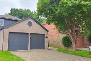 2956 S Bend Dr, Dallas, TX 75229 - Photo 1