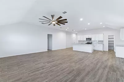 748 Ruellia Street, Weatherford, TX 76086 - Photo 2