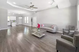 6104 Chickasaw Dr, Mabank, TX 75156 - Photo 4