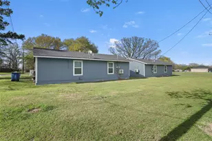 203 E Bremond St, Ennis, TX 75119 - Photo 16