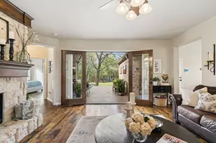 1717 Shadywood Ln, Flower Mound, TX 75028 - Photo 6