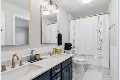 1717 Shadywood Lane, Flower Mound, TX 75028 - Photo 24