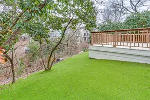 9130 Valley Chapel Ln, Dallas, TX 75220 - Photo 34