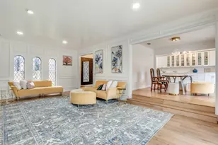 9130 Valley Chapel Ln, Dallas, TX 75220 - Photo 12